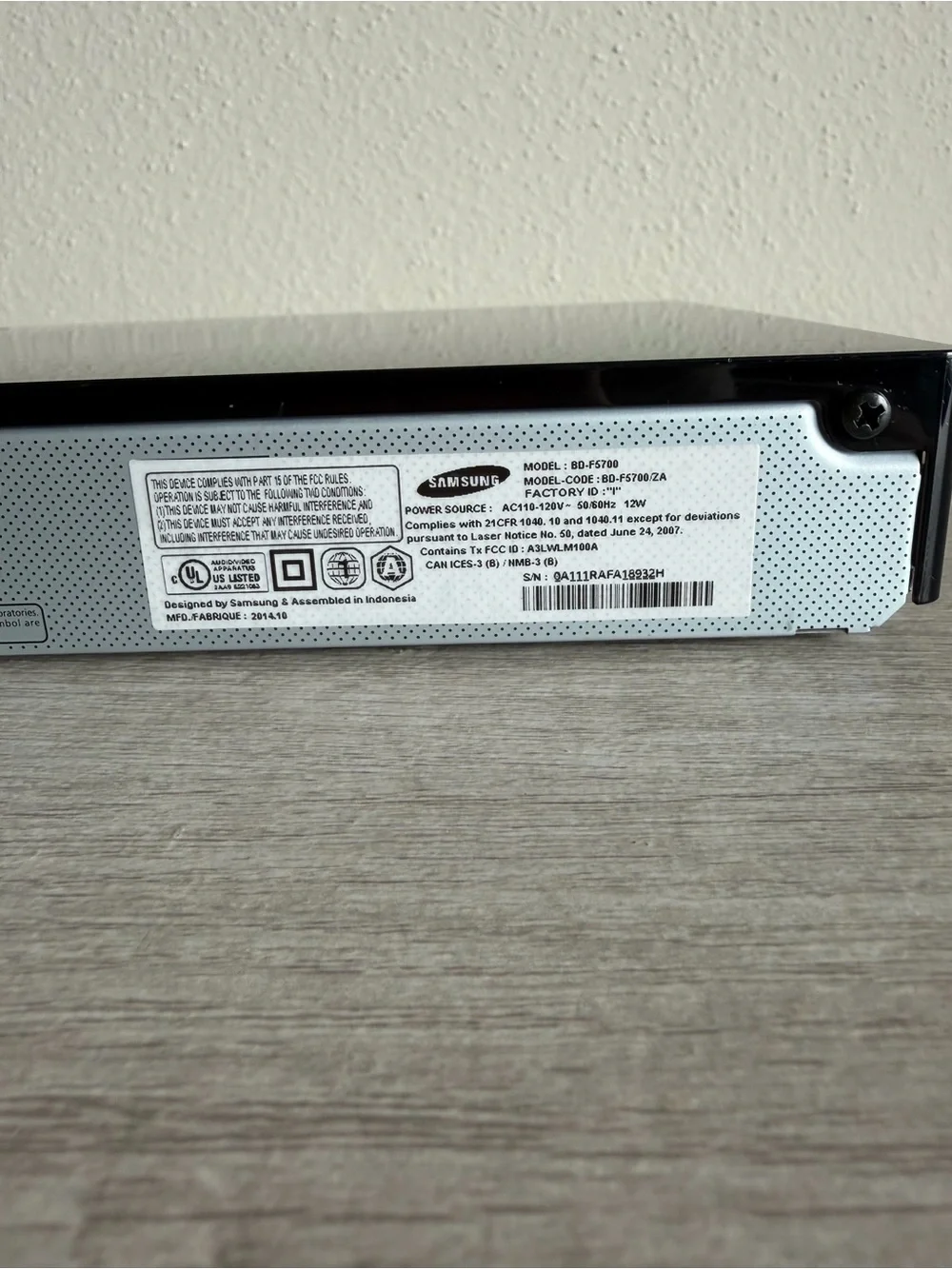 Samsung BD-F5700 Blu-ray Player Wi-Fi 1080p Full HD No Remote